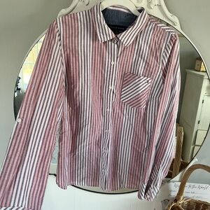 Women’s Tommy Hilfiger button up top